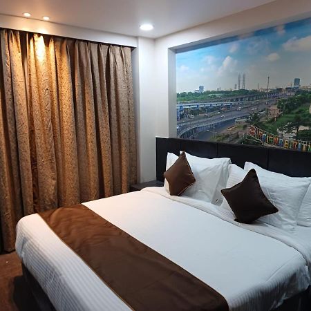 Noxx Residency Hotel Haora Bagian luar foto