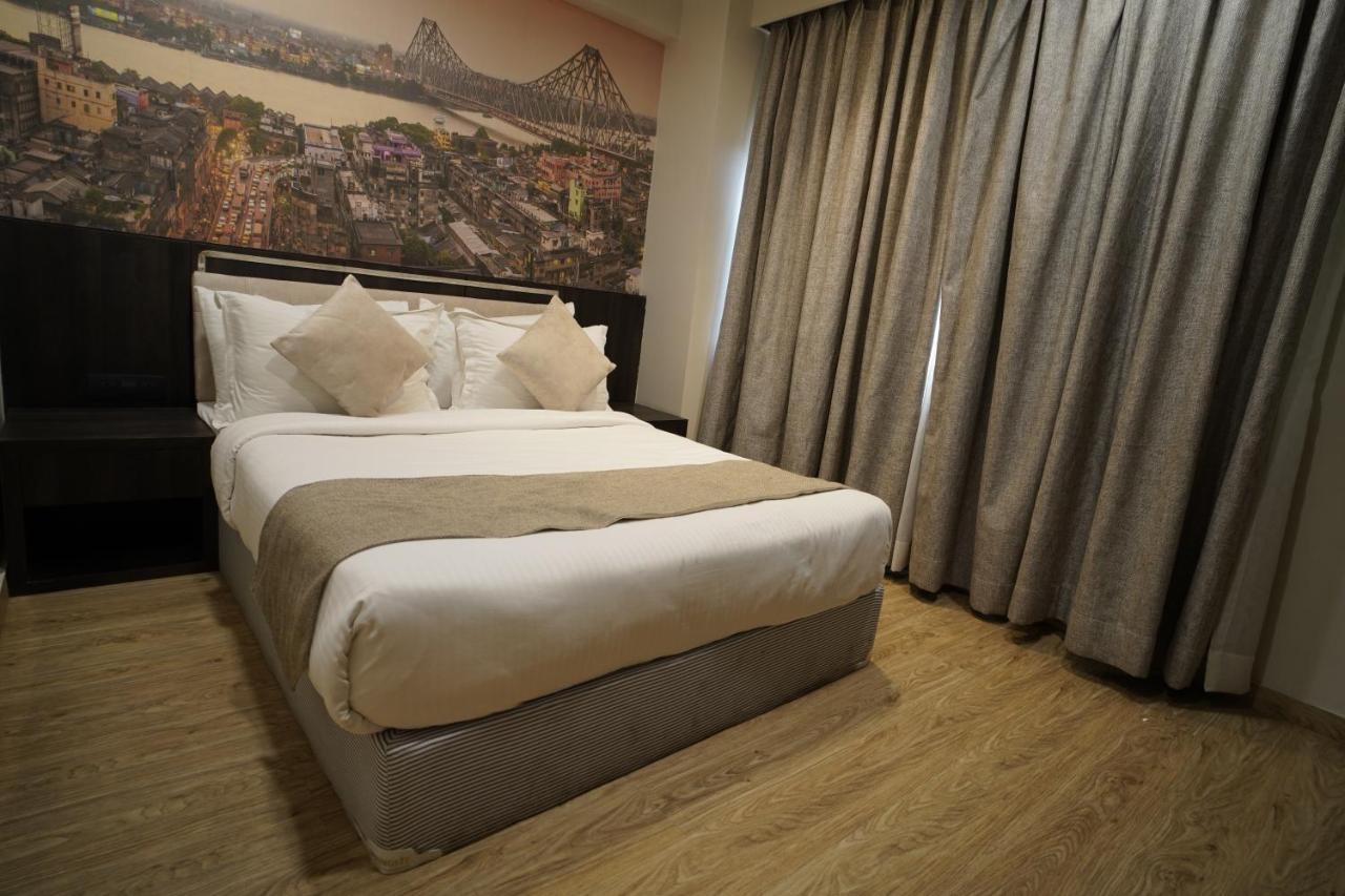 Noxx Residency Hotel Haora Bagian luar foto