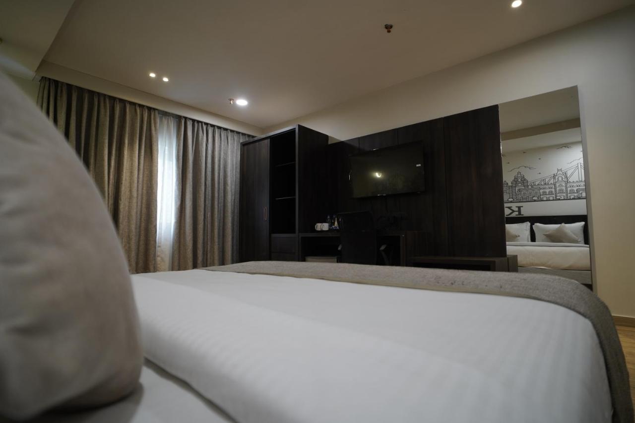Noxx Residency Hotel Haora Bagian luar foto