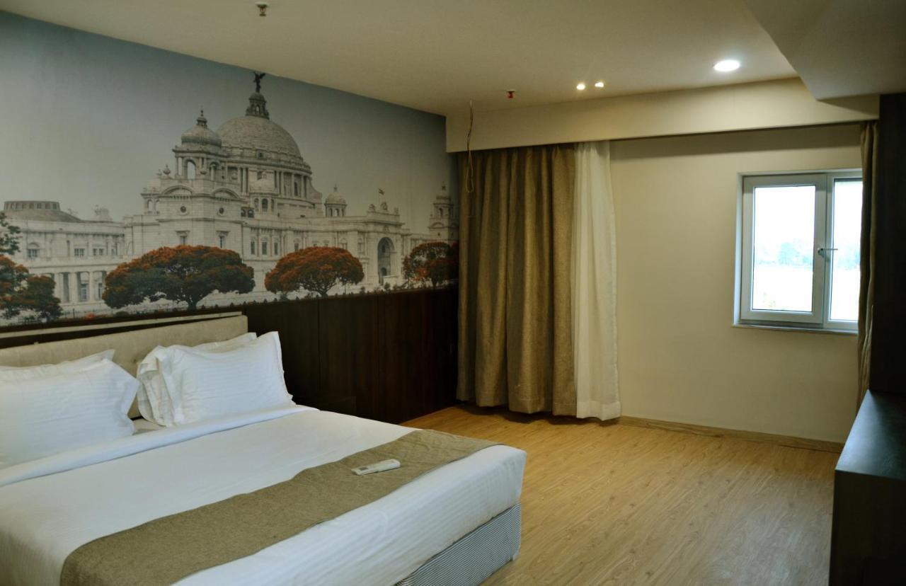 Noxx Residency Hotel Haora Bagian luar foto