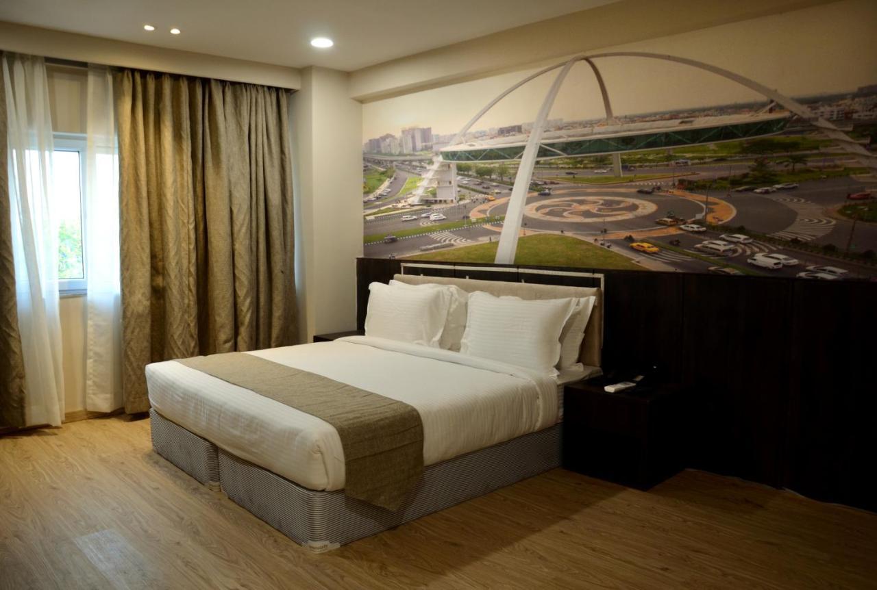 Noxx Residency Hotel Haora Bagian luar foto