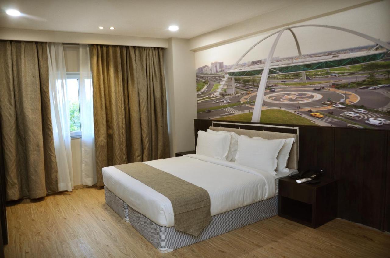 Noxx Residency Hotel Haora Bagian luar foto