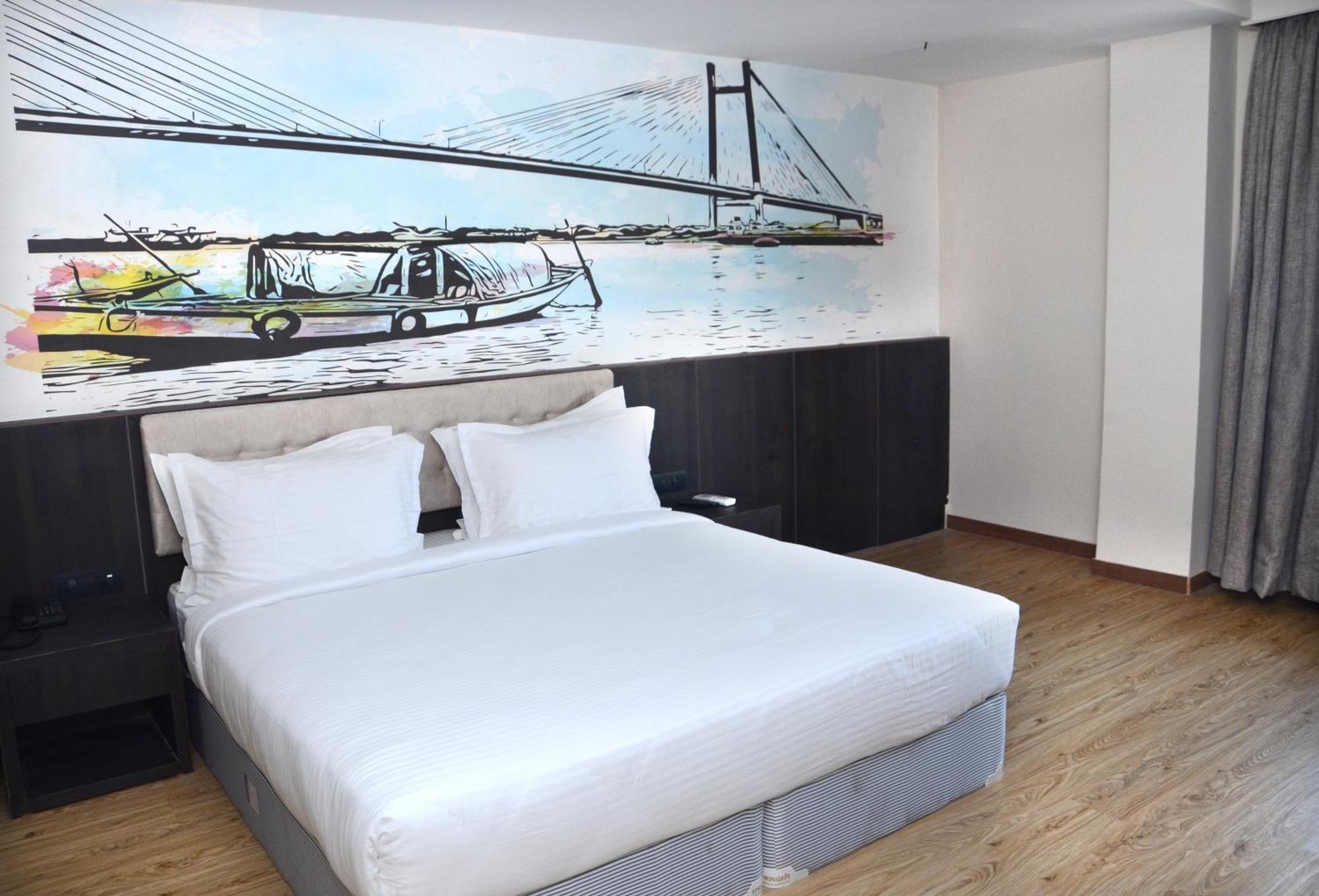 Noxx Residency Hotel Haora Bagian luar foto